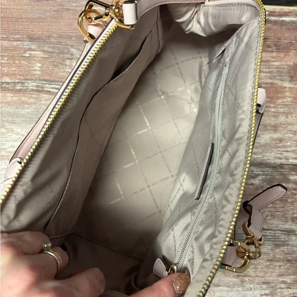 Michael Kors | EUC Charlotte Leather Large Shoulder Bag Purse Satchel, Blush - Picture 9 of 12